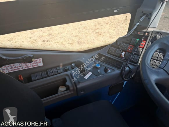 Autobuz