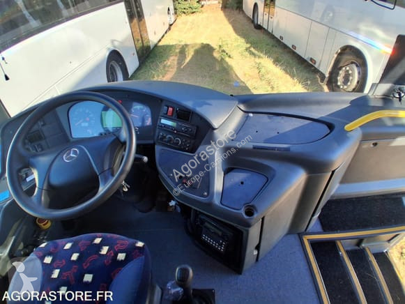 Autobuz