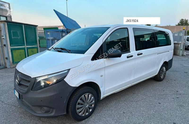 Autobús Mercedes