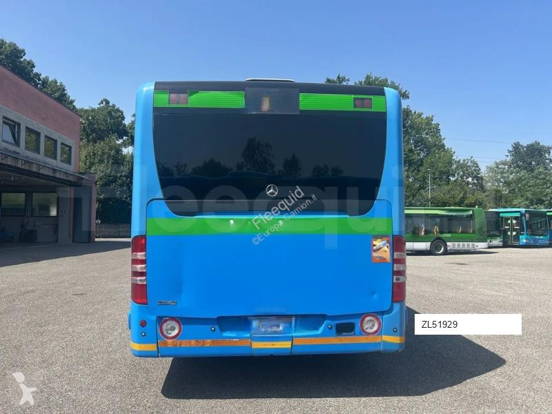 Autobús Mercedes