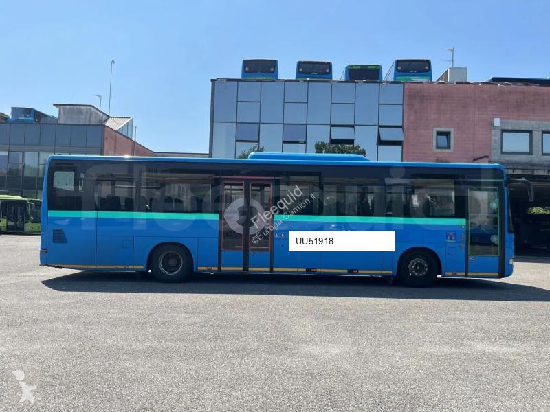 باص Iveco