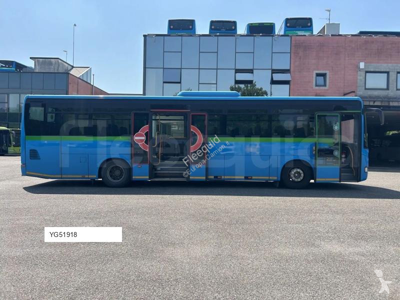 باص Iveco
