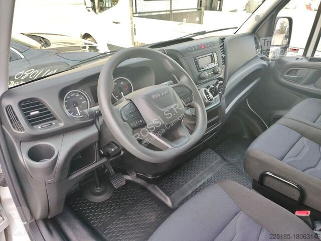 Véhicule utilitaire Iveco  DAILY - 35S16