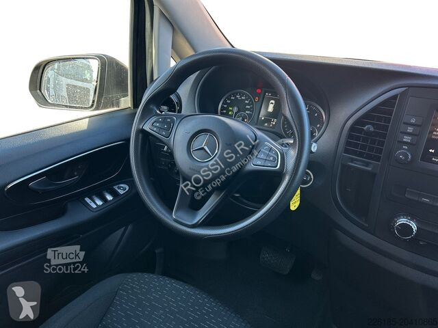 Véhicule utilitaire Mercedes III - vito 119 cdi...