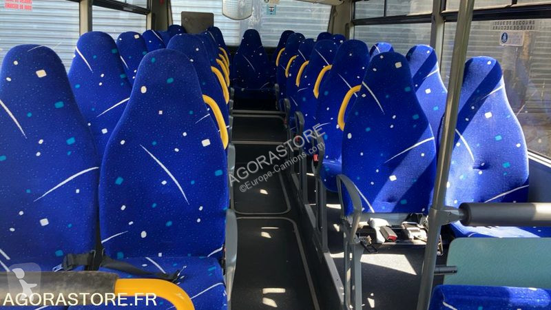 Autobus  INTOURO