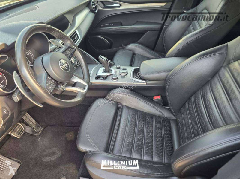 Véhicule utilitaire  STELVIO VELOCE TOTAL BLACK...