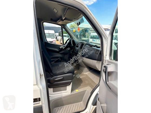 Autobús Mercedes SPRINTER