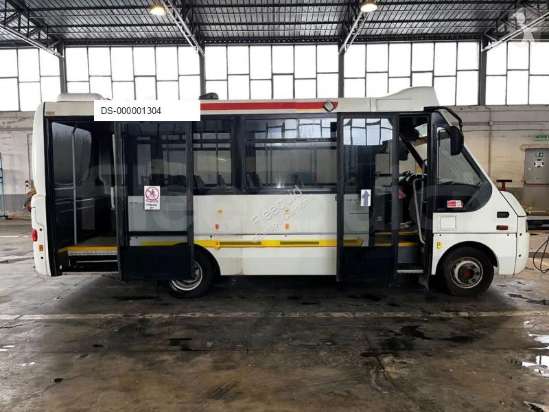 Ônibus transporte Iveco Cacciamali