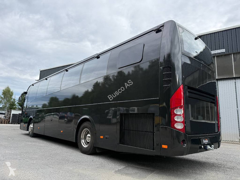 Autóbusz Volvo 9900. Motorhome!