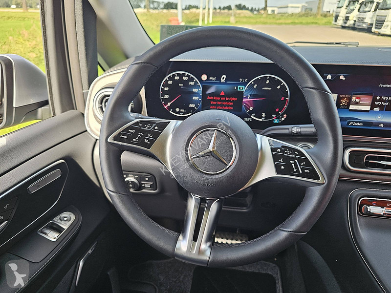 Užitkové vozidlo Mercedes CDI Full 7-persoons...