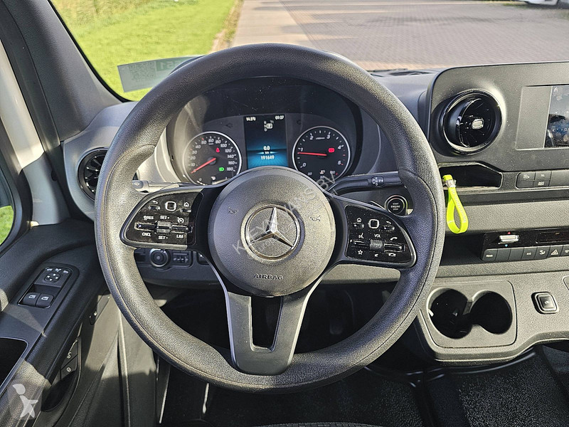 Veicolo commerciale Mercedes 314 L3H2 9-Pers 2x...