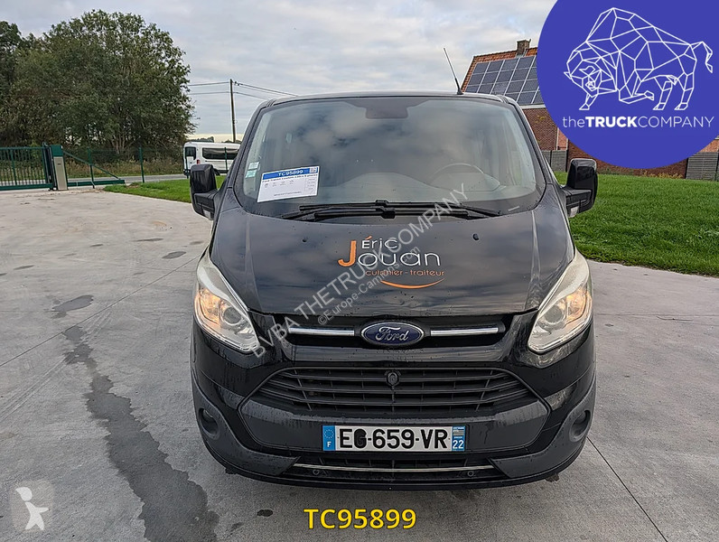 Véhicule utilitaire Ford 130cv 6 places