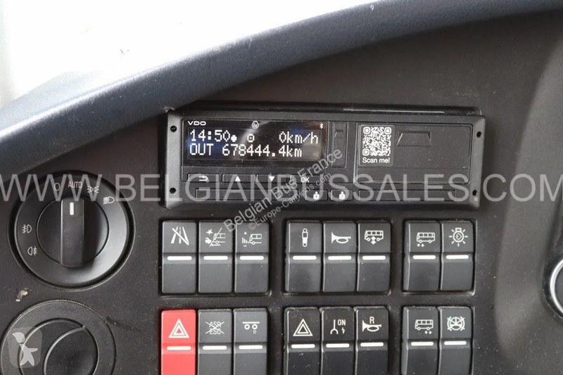 Autobussen Neoplan Skyliner L New Model / P06 /...