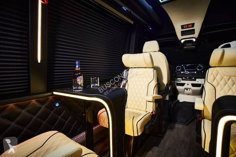 Veicolo commerciale Mercedes 519 11+1+1 Ultra VIP
