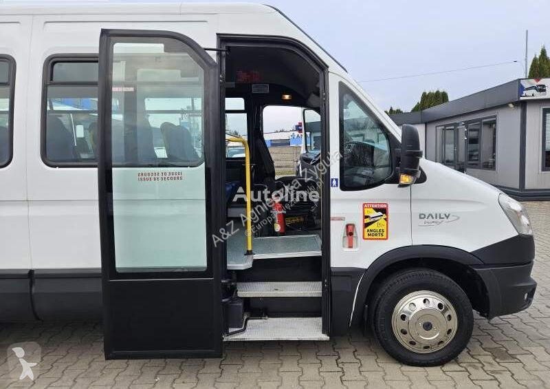 Furgoneta Iveco DAILY A50C17