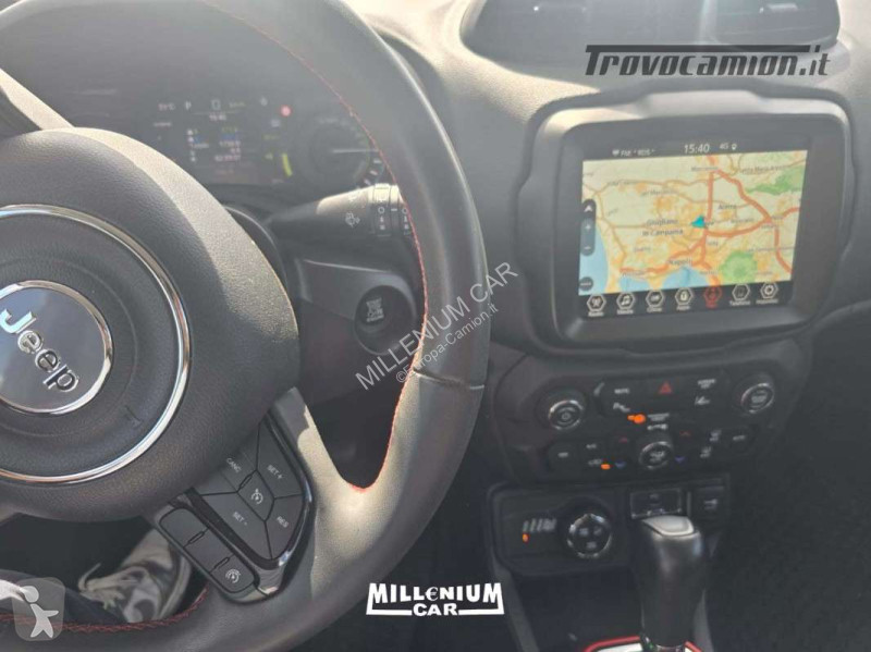 Autobuz  RENEGADE TRAILHAWK 4XE 2022 KM 53000