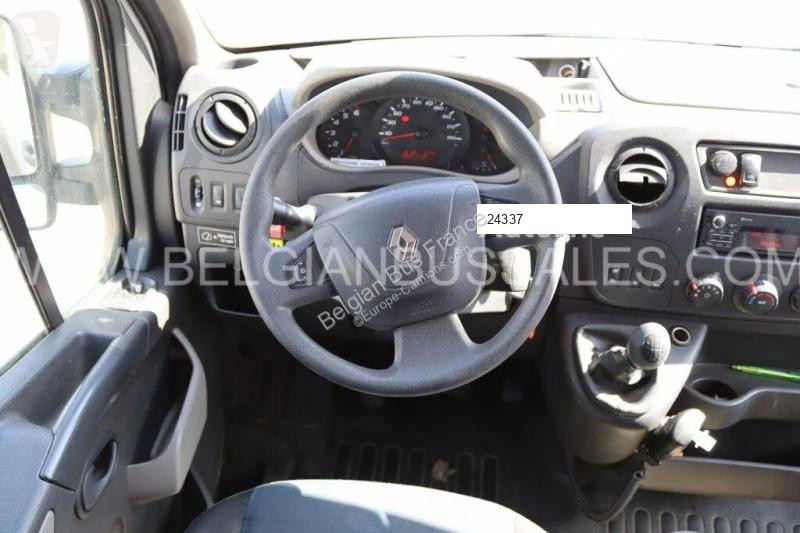 Autobuz Renault ME