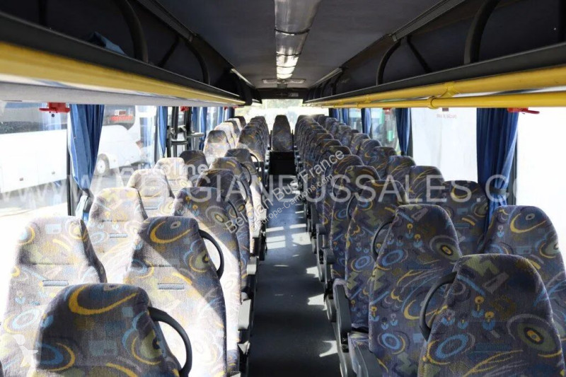 Autobuz Van Hool T