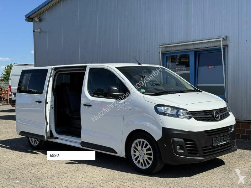 Autobus Opel