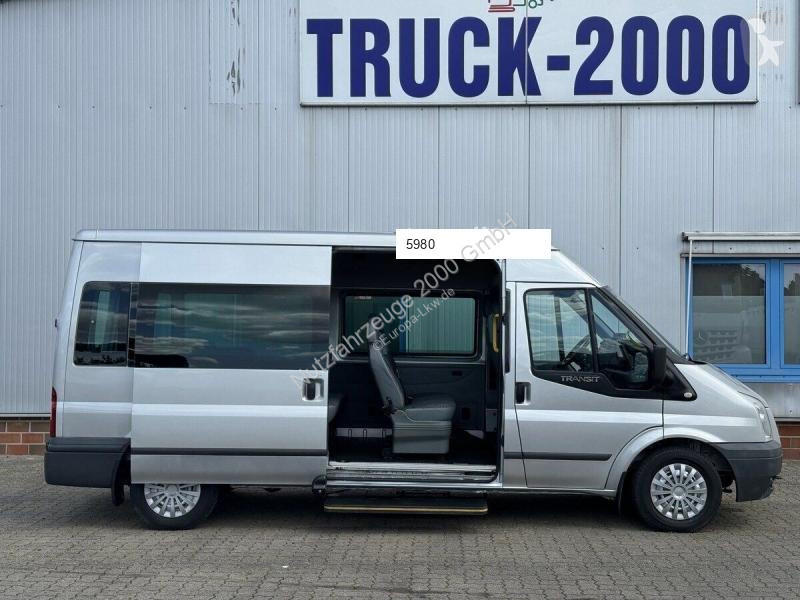 Autobus Ford