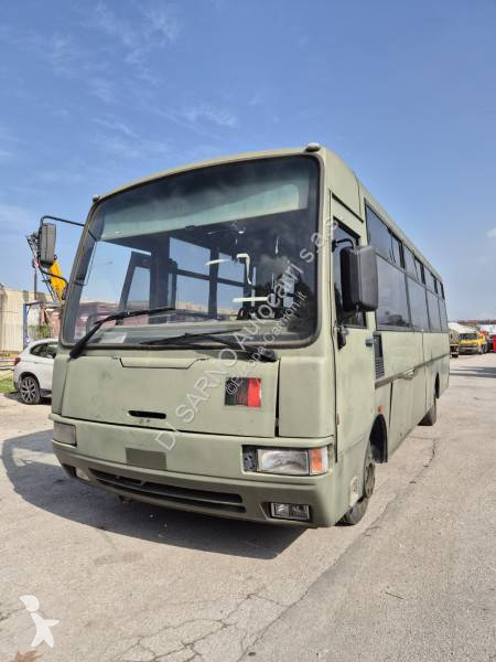Autobuz Cacciamali A100