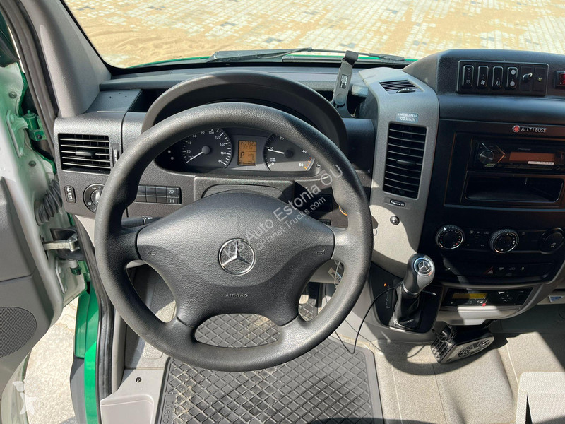 Autobussen Mercedes 516 CDI 4x2 19 SEATS
