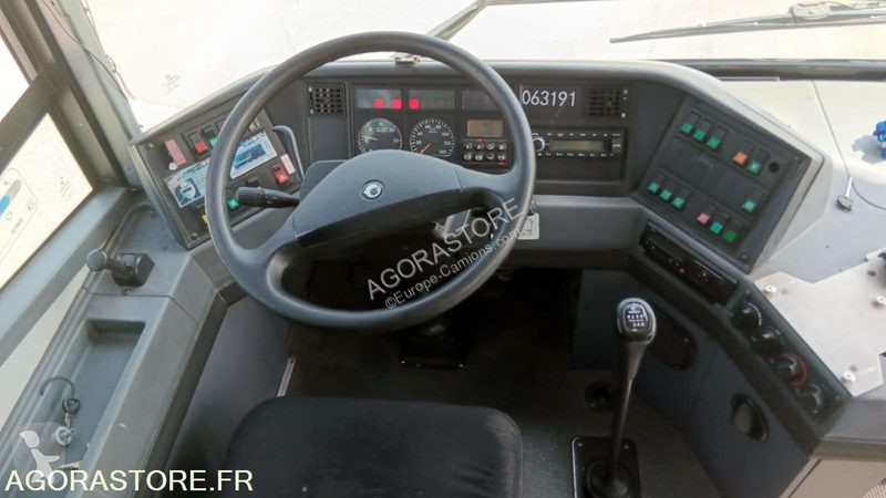 Autocar Iveco AXER