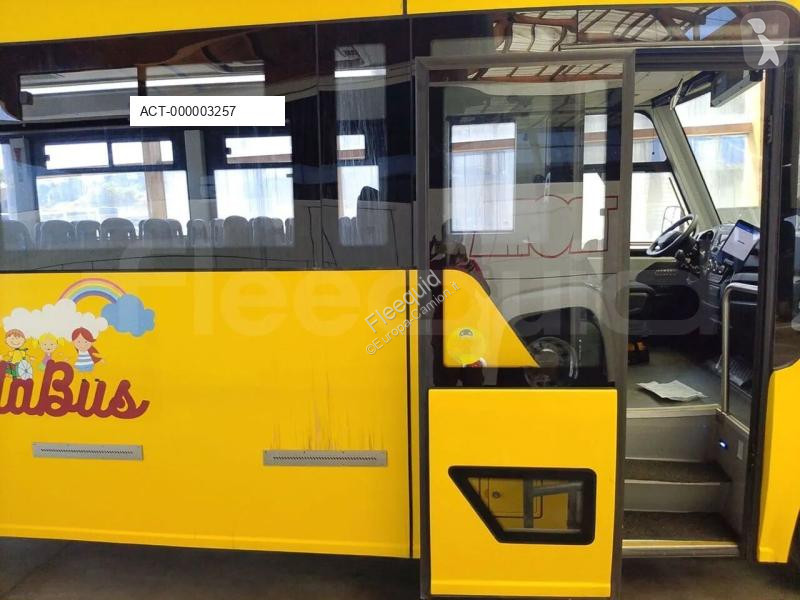 Veicolo commerciale Iveco Indcar