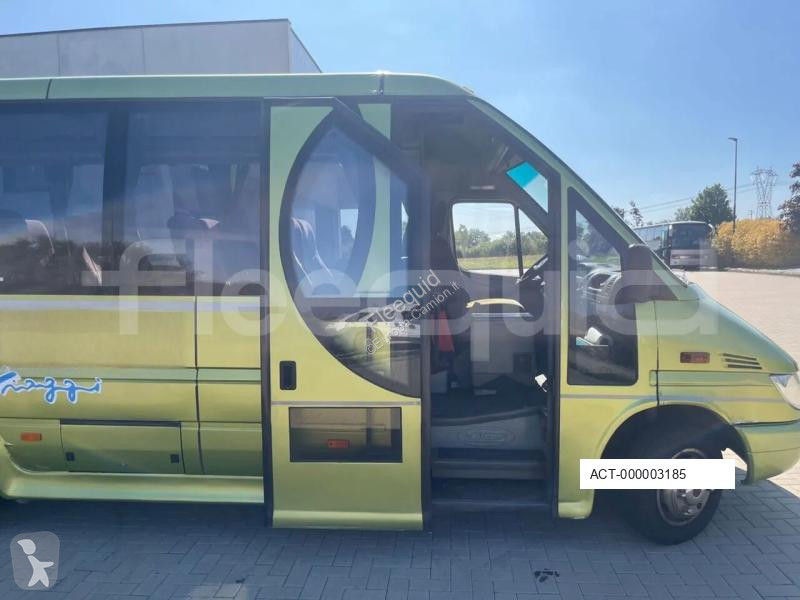 Autobus Mercedes
