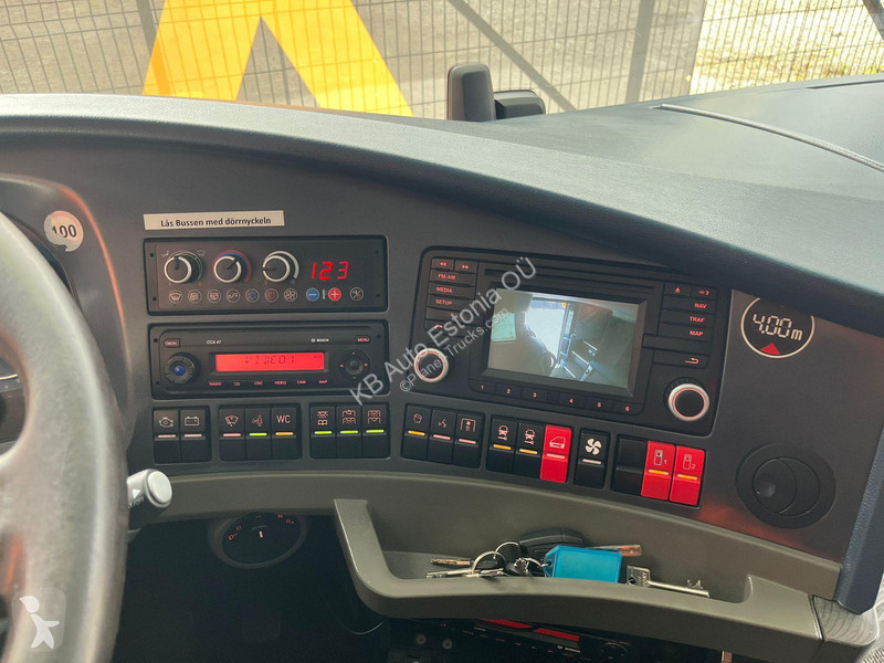 Buss Neoplan SKYLINER L 6x2*4 77 SEATS / AC /...