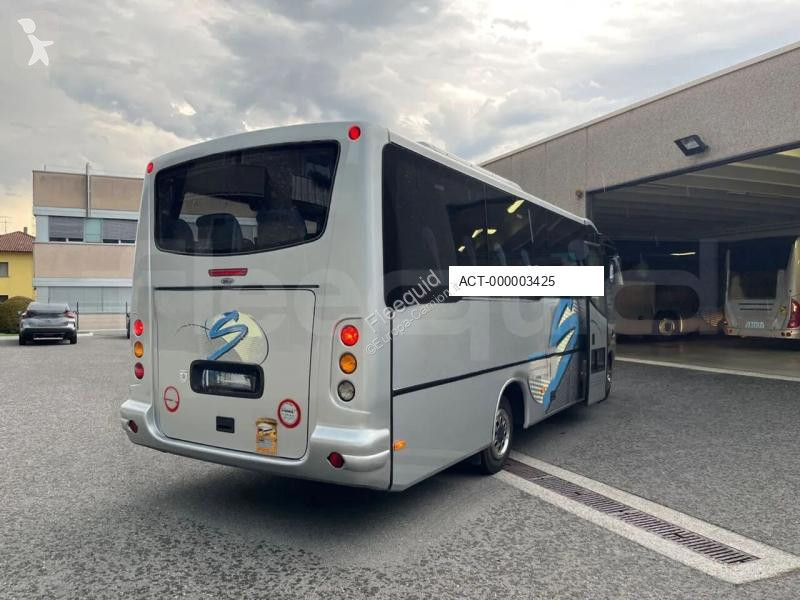 Autobuz Mercedes MB 818 S
