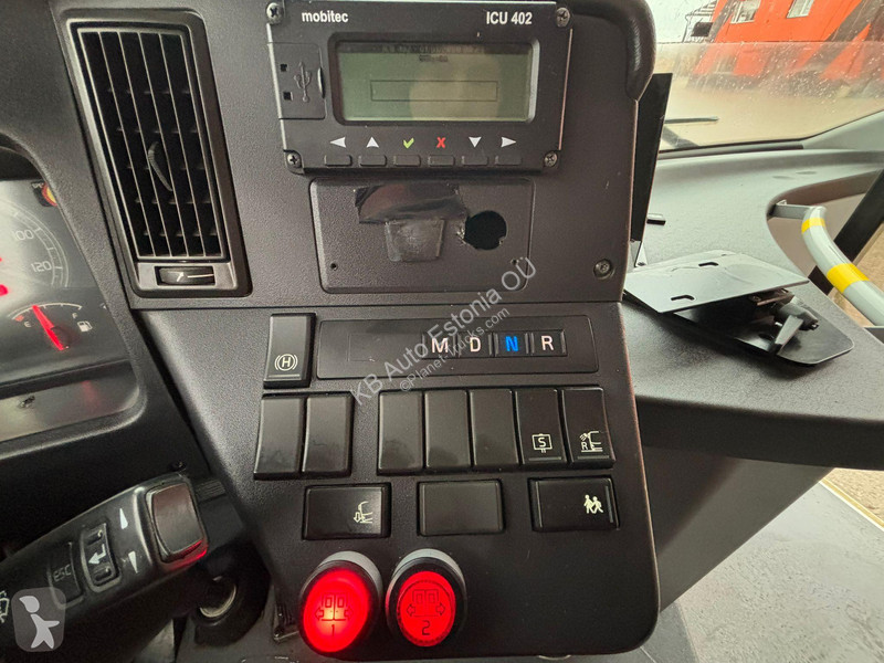 باص Volvo B8RLE 4x2 45 SEATS / AC / AUXILIARY...