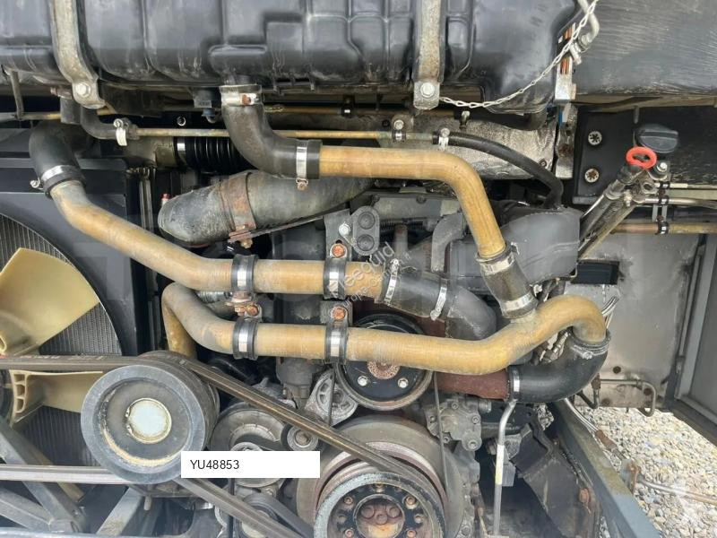 باص Mercedes