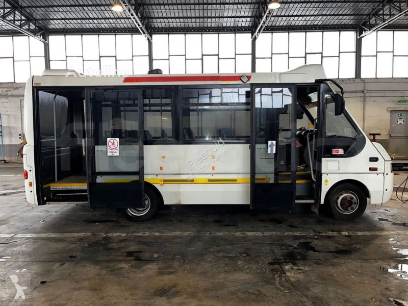 باص Iveco Cacciamali