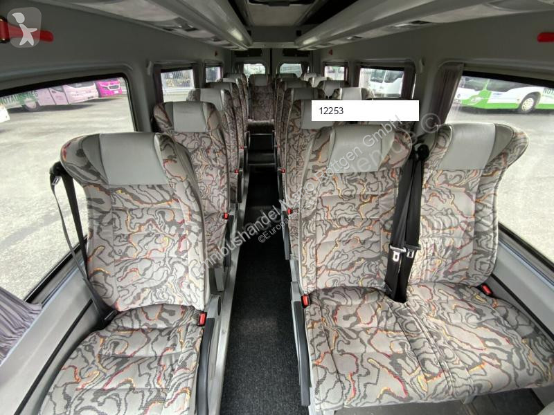 باص Mercedes 519 CDI