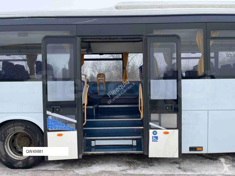 باص Irisbus