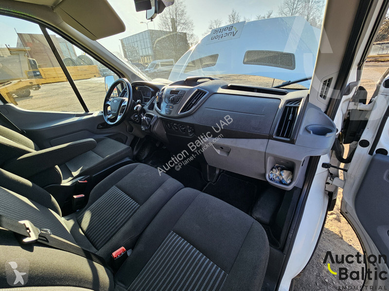 Furgoneta Ford