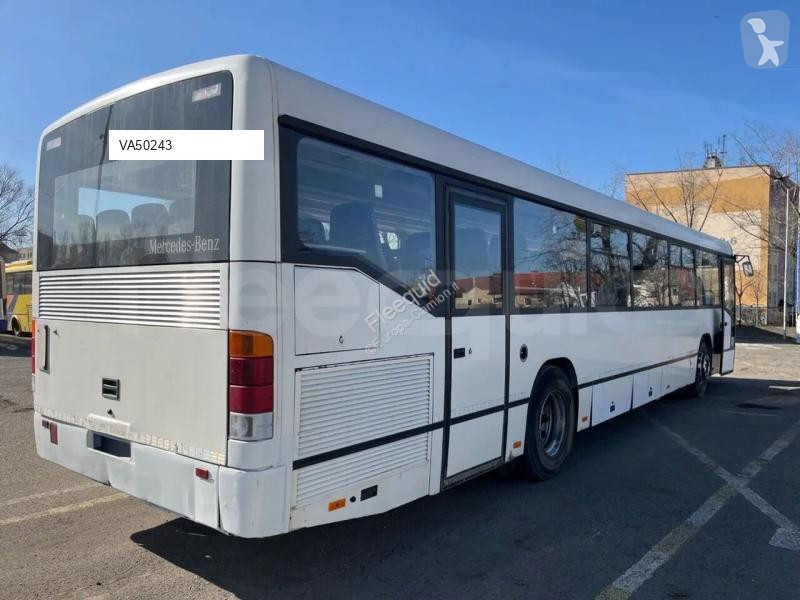 باص Mercedes Conecto