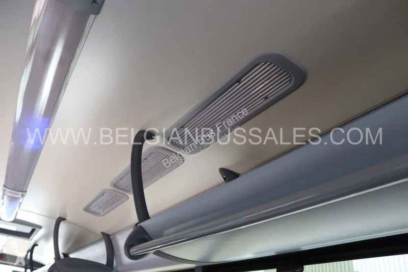 باص Iveco 10.8m Pop / Double middle door / Lift...