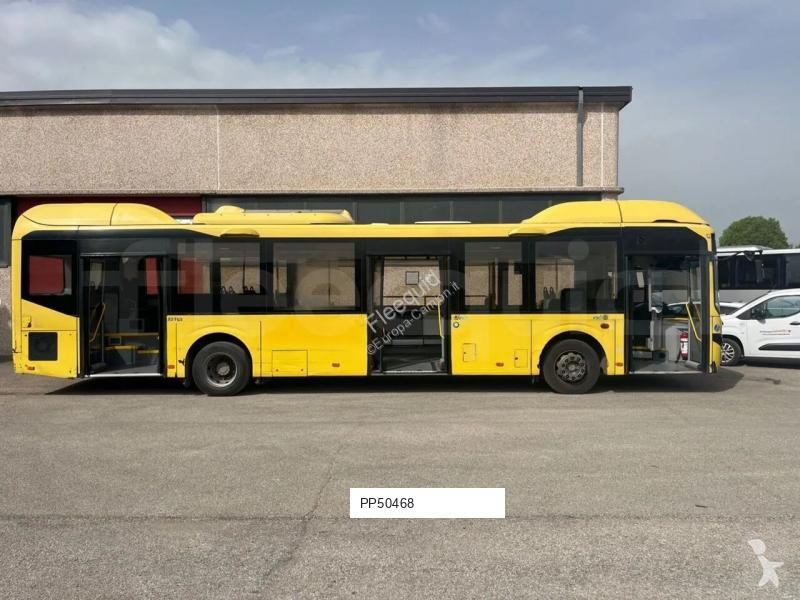 Pullman Volvo 7900