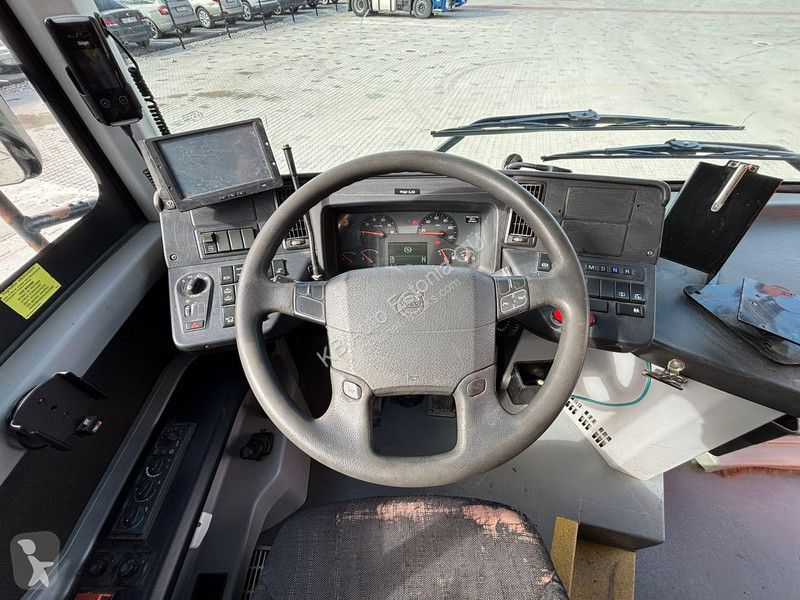 باص Volvo B8RLE 4x2 AC / AUXILIARY HEATING
