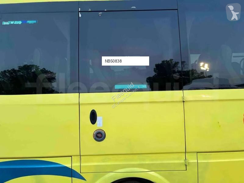 باص Iveco Ferqui