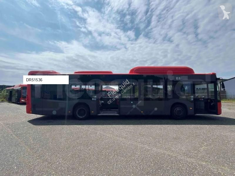 باص Mercedes