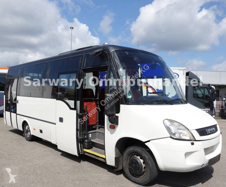 باص Iveco 65C17 *Klima...