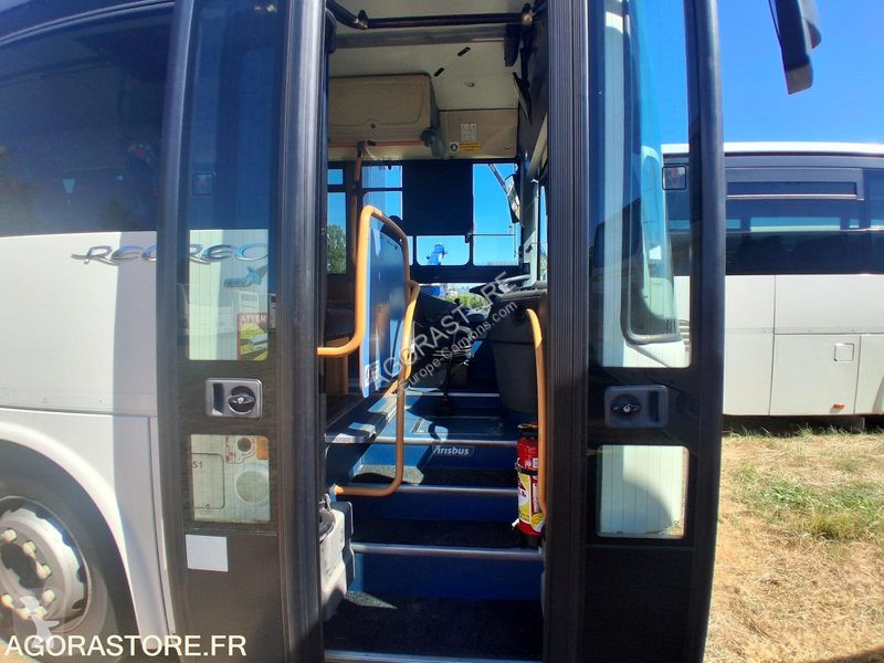 باص Irisbus RECREO