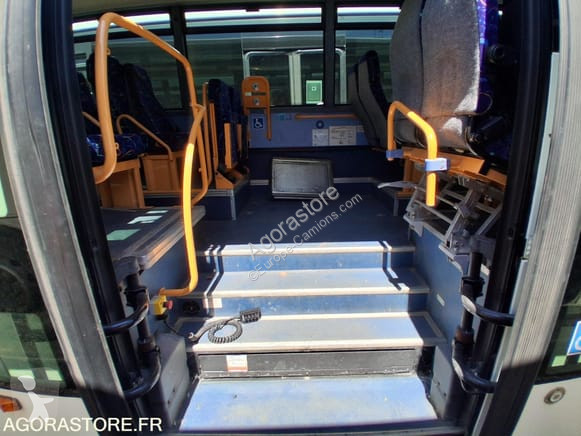 Autobuz