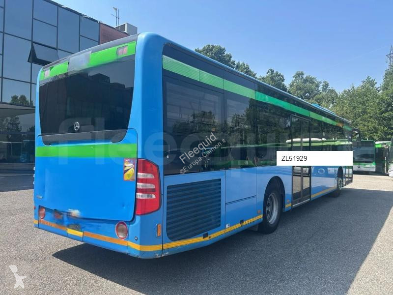Autobús Mercedes