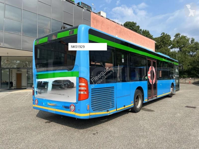 Autobús Mercedes