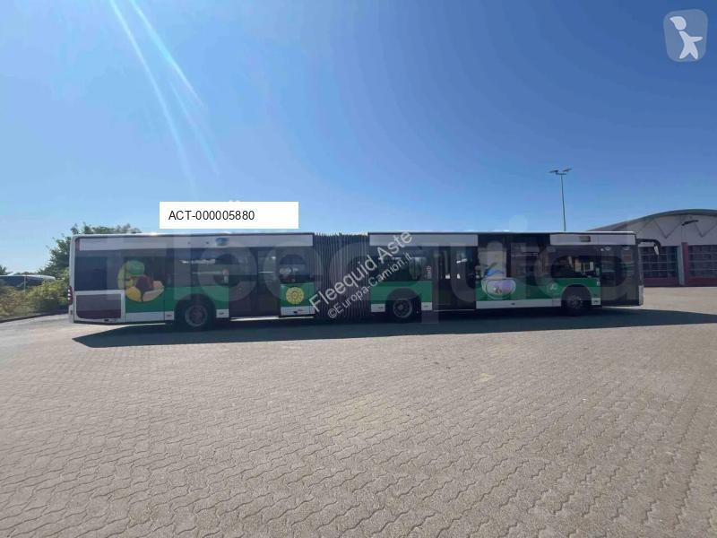 Autobussen Mercedes G