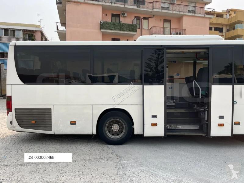 Ônibus transporte Setra S415